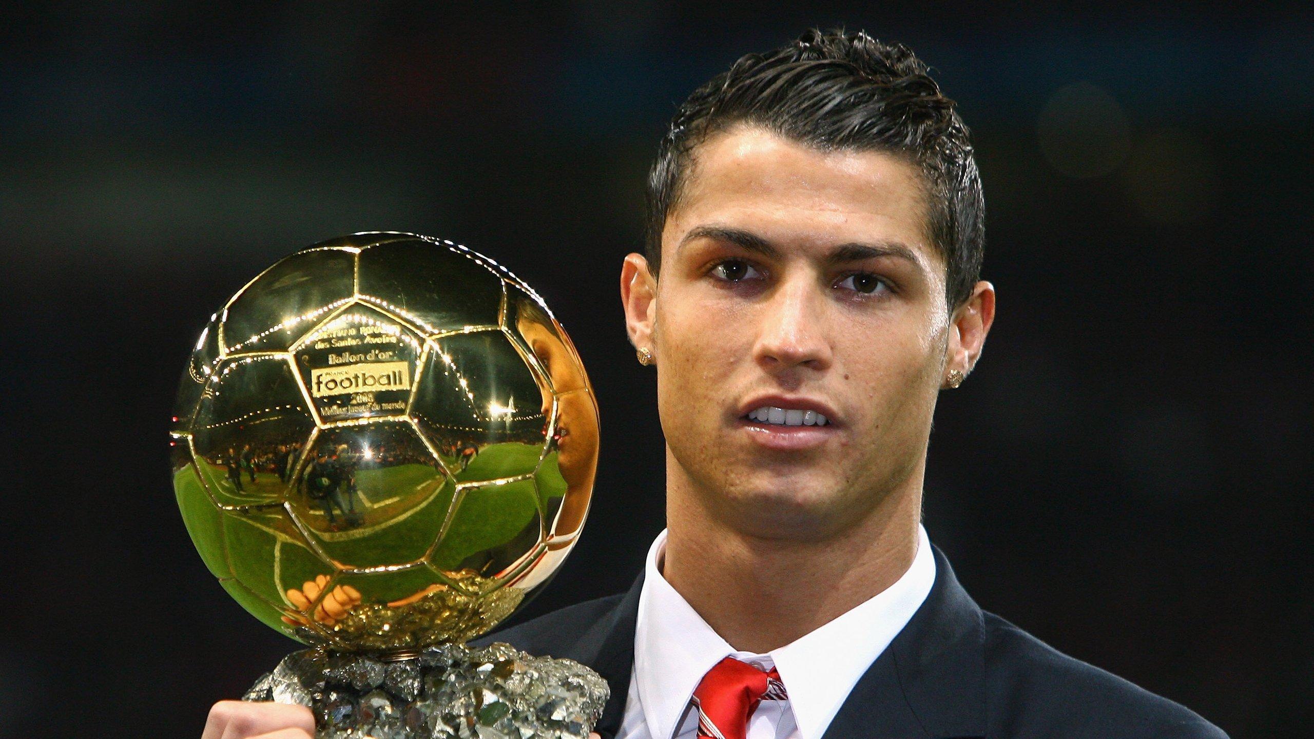 高级且松弛，攻守兼备的卡瓦哈尔无愧世一右高帽，皇马传奇续写现代边卫教科书