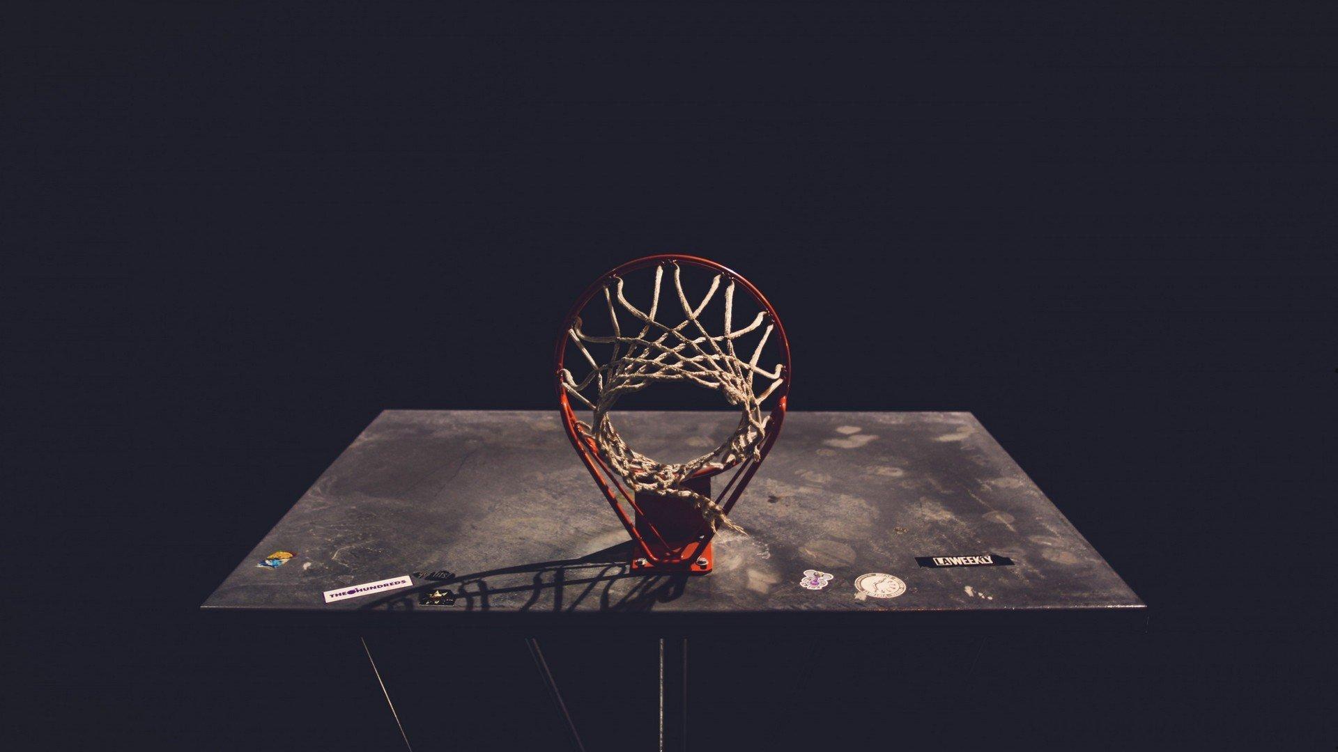 第二星计划再生苗头,詹皇力邀利拉德,湖人重组巨头版图引联盟震动