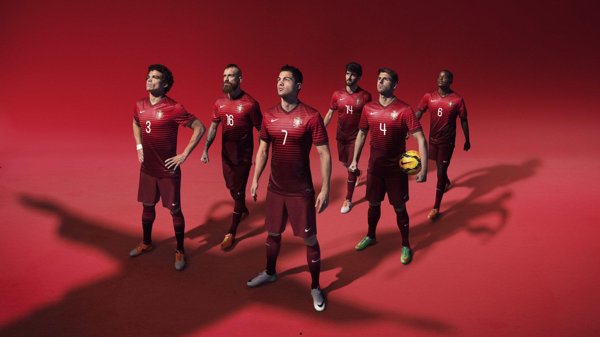 家乡启程，传奇谢幕，保罗首节闪耀开启退役巡演，三分助攻点燃全场