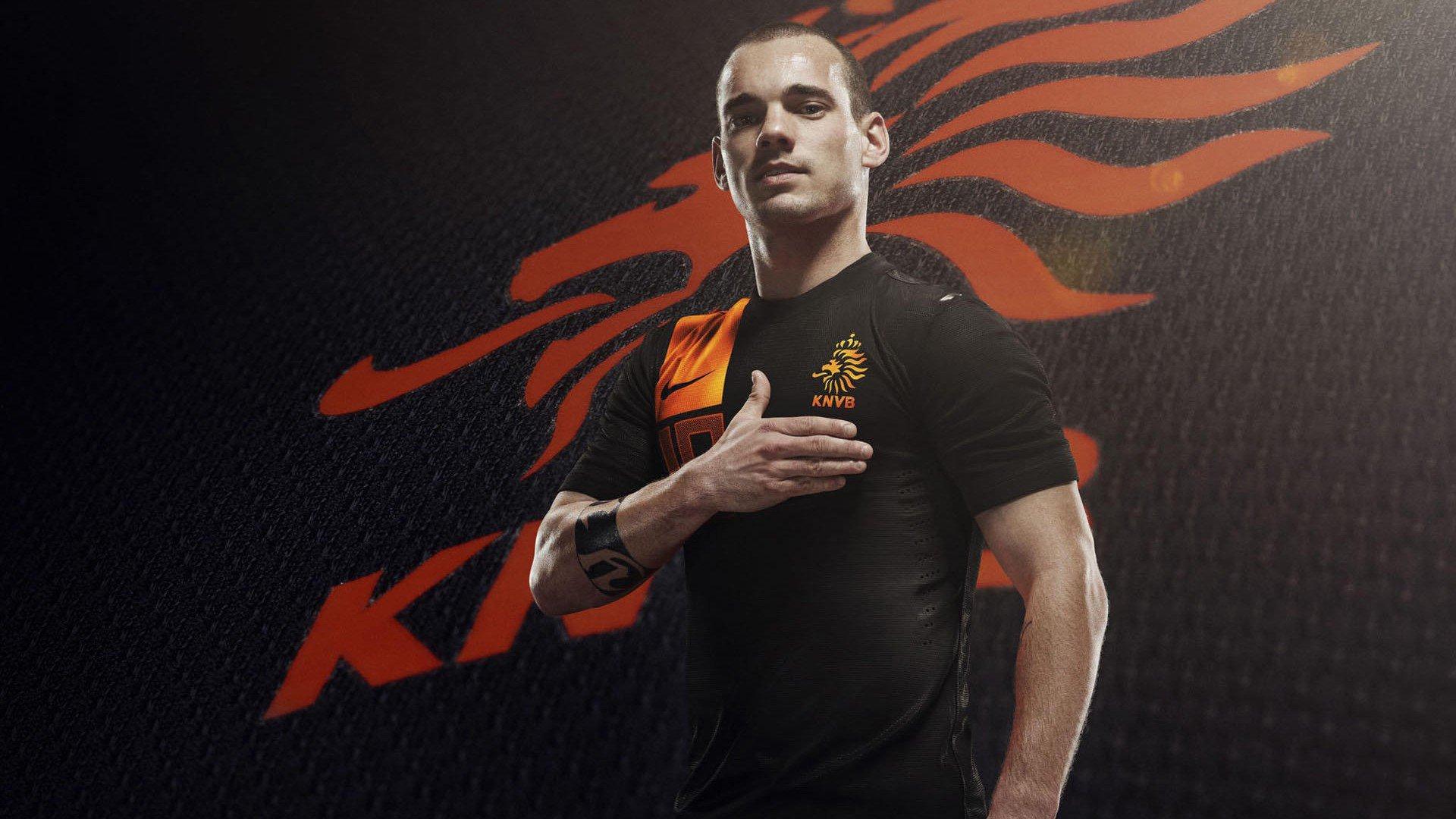 官宣新援！22岁荷兰边锋奥乌苏正式加盟沧州雄狮，青春风暴席卷中超