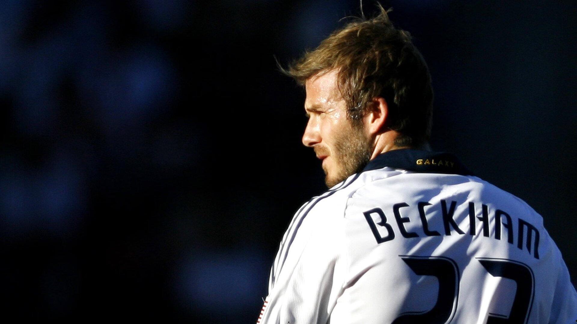 豪门球迷集体倒戈，我们受够了年复一年的四大皆空